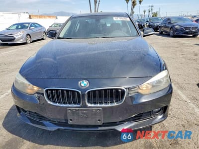Piąte zdjęcie samochodu w środku: 2013 BMW 328 I SULEV VIN:WBA3C1C53DF443762 - miniatura
