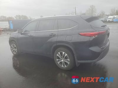 Drugie zdjęcie samochodu z przodu: 2023 TOYOTA HIGHLANDER XLE VIN:5TDKDRBH3PS508720 - miniatura