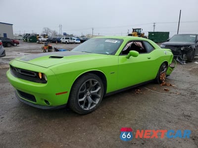 2015 DODGE CHALLENGER SXT PLUS 2C3CDZBT6FH737354 - główne zdjęcie licytacji z USA - miniatura