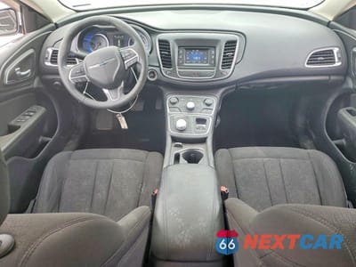 Zdjęcie 8 z 12 samochodu: 2016 CHRYSLER 200 LIMITED VIN:1C3CCCAB5GN143100 - miniatura