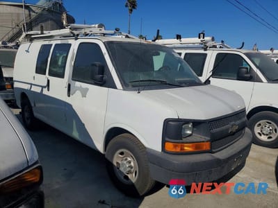Czwarte zdjęcie samochodu z boku: 2012 CHEVROLET EXPRESS 2500 CARGO UTILITY / SERVICE VAN VIN:1GCWGFCB1C1116635 - miniatura
