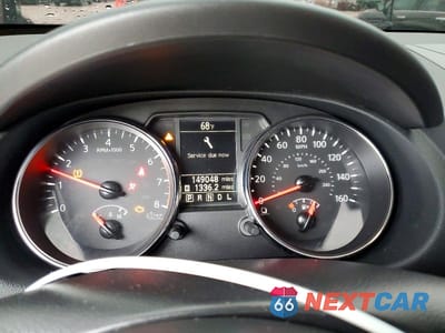 Zdjęcie 9 z 12 samochodu: 2014 NISS ROGUE VIN:JN8AS5MT7EW610809 - miniatura