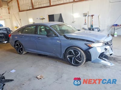 Czwarte zdjęcie samochodu z boku: 2021 HONDA ACCORD VIN:1HGCV1F45MA012595 - miniatura