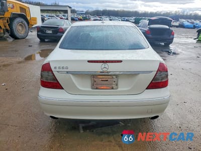 Zdjęcie 6 z 12 samochodu: 2007 MERCEDES-BENZ E 550 VIN:WDBUF72X97B041890 - miniatura