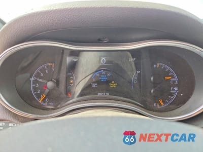 Zdjęcie 9 z 13 samochodu: 2019 JEEP GRAND CHEROKEE LAREDO VIN:1C4RJFAG6KC635549 - miniatura