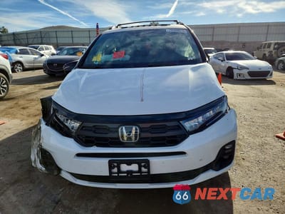 Piąte zdjęcie samochodu w środku: 2026 HONDA ODYSSEY SPORT-L VIN:5FNRL6H73TB002138 - miniatura