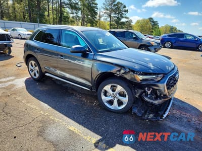 Czwarte zdjęcie samochodu z boku: 2023 AUDI Q5 PREMIUM PLUS 45 VIN:WA1EAAFY2P2150173 - miniatura