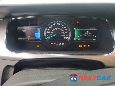 Zdjęcie 9 z 12 samochodu: 2017 FORD TAURUS SEL VIN:1FAHP2E89HG125256 - miniatura