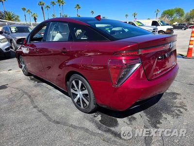 Trzecie zdjęcie samochodu z tyłu: 2018 TOYOTA MIRAI BASE VIN:JTDBVRBD1JA005332 - miniatura