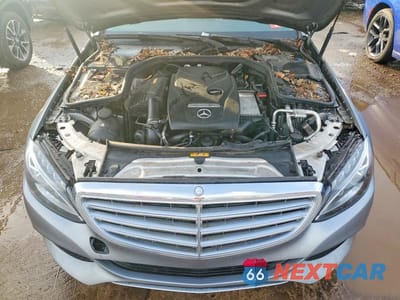 Zdjęcie 11 z 12 samochodu: 2015 MERCEDES-BENZ C 300 4MATIC VIN:55SWF4KB8FU039992 - miniatura