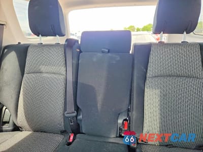 Zdjęcie 10 z 13 samochodu: 2023 TOYOTA 4RUNNER SR5 VIN:JTEEU5JR7P5292341 - miniatura
