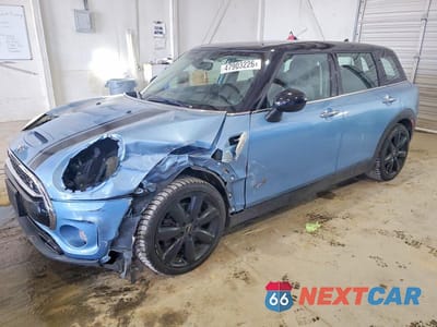 2017 MINI COOPER S CLUBMAN ALL4 WMWLU5C39H2G02142 - główne zdjęcie licytacji z USA - miniatura