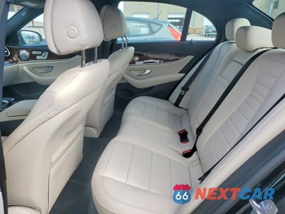 Zdjęcie 10 z 11 samochodu: 2017 MERCEDES-BENZ E 300 VIN:WDDZF4JB0HA160498 - miniatura