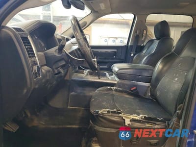 Zdjęcie 7 z 11 samochodu: 2015 RAM TRUCKS 1500 SPORT VIN:1C6RR7MT8FS537648 - miniatura