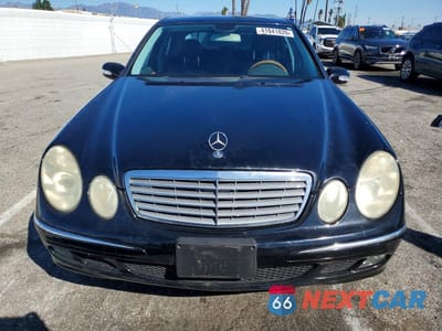 Piąte zdjęcie samochodu w środku: 2006 MERCEDES-BENZ E 350 VIN:WDBUF56J56A758012 - miniatura