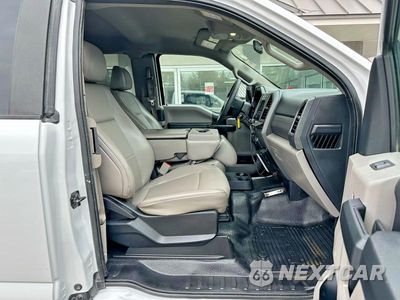 Piąte zdjęcie samochodu w środku: 2018 FORD F250 SUPER DUTY VIN:1FT7X2B64JEB92311 - miniatura