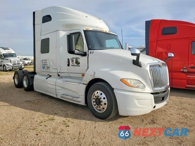 2018 INTERNATIONAL LT625 SEMI TRUCK 3HSDZAPR1JN101789 - główne zdjęcie licytacji z USA - miniatura