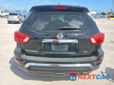 Zdjęcie 6 z 11 samochodu: 2018 NISSAN PATHFINDER SV VIN:5N1DR2MN9JC623671 - miniatura
