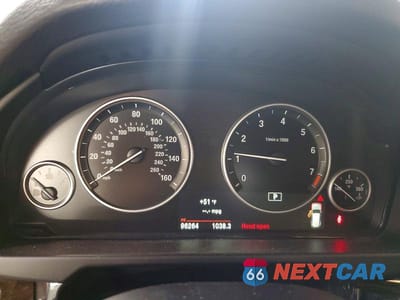 Zdjęcie 9 z 12 samochodu: 2018 BMW X5 XDRIVE35I VIN:5UXKR0C53J0X94336 - miniatura