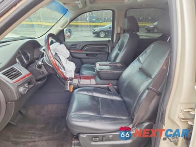 Zdjęcie 7 z 15 samochodu: 2012 CADILLAC ESCALADE LUXURY VIN:1GYS4BEFXCR109680 - miniatura