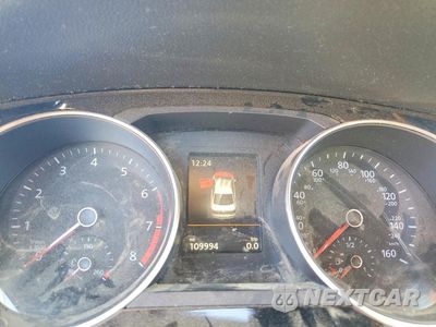 Zdjęcie 9 z 13 samochodu: 2017 VOLKSWAGEN GLI VIN:3VW4T7AJ6HM286192 - miniatura