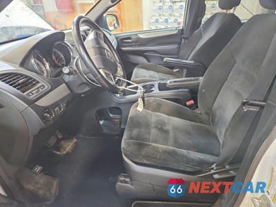 Zdjęcie 7 z 12 samochodu: 2016 DODGE GRAND CARAVAN SE VIN:2C4RDGBG4GR394701 - miniatura