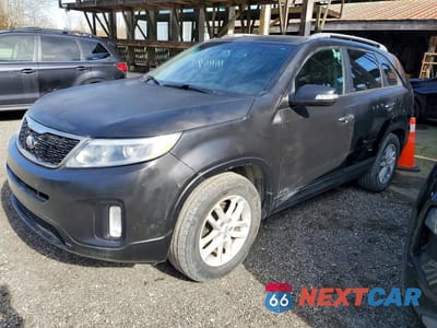 2014 KIA SORENTO LX 5XYKTCA65EG424604 - główne zdjęcie licytacji z USA - miniatura