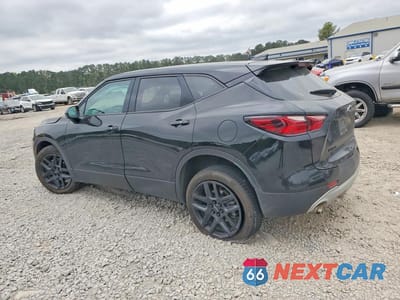 Drugie zdjęcie samochodu z przodu: 2021 CHEVROLET BLAZER 1LT VIN:3GNKBBRA9MS580932 - miniatura