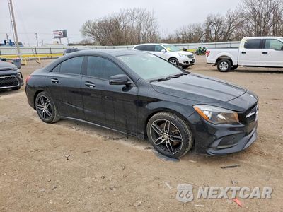 Czwarte zdjęcie samochodu z boku: 2017 MERCEDES-BENZ CLA 250 VIN:WDDSJ4EBXHN417511 - miniatura