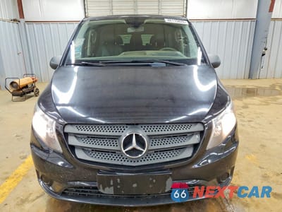 Piąte zdjęcie samochodu w środku: 2017 MERCEDES-BENZ METRIS VIN:WD4PG2EE4H3266146 - miniatura