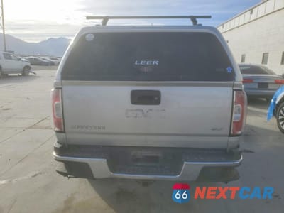 Zdjęcie 6 z 12 samochodu: 2017 GMC CANYON SLT VIN:1GTP6DE19H1188965 - miniatura