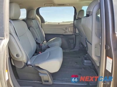 Zdjęcie 11 z 12 samochodu: 2024 TOYOTA SIENNA XLE 7-PASSENGER VIN:5TDYSKFC5RS126701 - miniatura