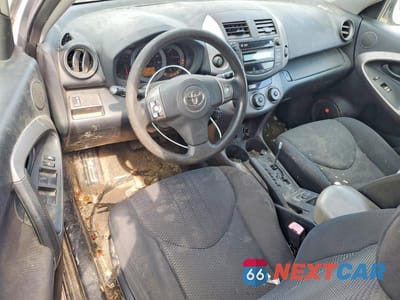 Zdjęcie 8 z 13 samochodu: 2007 TOYOTA RAV4 SPORT VIN:JTMBK32VX75029760 - miniatura