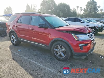 Czwarte zdjęcie samochodu z boku: 2018 FORD EXPLORER XLT VIN:1FM5K7D89JGB18173 - miniatura
