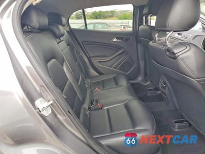 Zdjęcie 10 z 11 samochodu: 2016 MERCEDES-BENZ GLA 250 VIN:WDCTG4EB7GJ232488 - miniatura