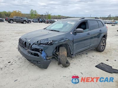 2018 JEEP CHEROKEE TRAILHAWK 1C4PJMBX6JD581799 - główne zdjęcie licytacji z USA - miniatura