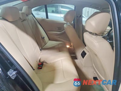 Zdjęcie 10 z 11 samochodu: 2014 BMW 320 I VIN:WBA3B1G51ENS80758 - miniatura