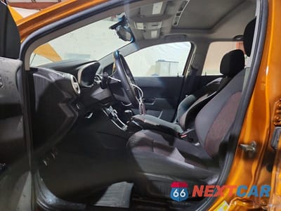 Zdjęcie 7 z 12 samochodu: 2018 CHEVROLET SONIC LT VIN:1G1JC6SB1J4117375 - miniatura
