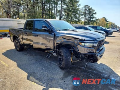 Czwarte zdjęcie samochodu z boku: 2025 RAM 1500 REBEL VIN:1C6SRFLP9SN645981 - miniatura