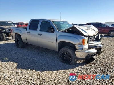 Czwarte zdjęcie samochodu z boku: 2009 GMC SIERRA K1500 SLE VIN:3GTEK233X9G113514 - miniatura