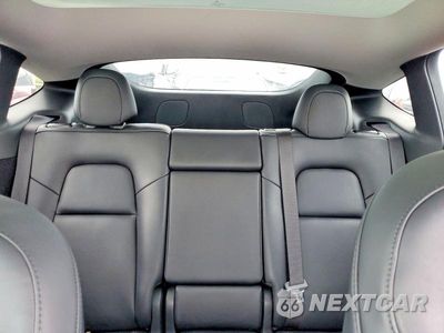 Zdjęcie 10 z 12 samochodu: 2024 TESLA MODEL Y VIN:7SAYGDED8RF095636 - miniatura