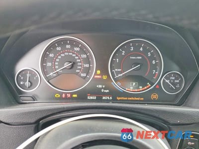 Zdjęcie 9 z 12 samochodu: 2017 BMW 330 XI VIN:WBA8D9G30HNU62582 - miniatura