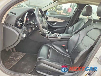 Zdjęcie 7 z 13 samochodu: 2016 MERCEDES-BENZ C 300 VIN:55SWF4JB5GU166637 - miniatura
