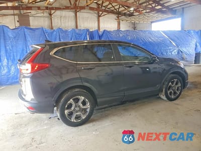 Trzecie zdjęcie samochodu z tyłu: 2018 HONDA CR-V EX VIN:7FARW2H51JE044291 - miniatura