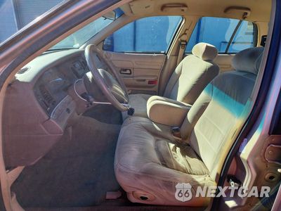 Zdjęcie 7 z 13 samochodu: 1998 FORD CROWN VICTORIA LX VIN:2FAFP74W9WX187901 - miniatura