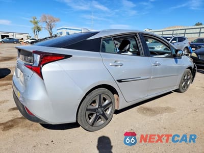 Trzecie zdjęcie samochodu z tyłu: 2019 TOYOTA PRIUS LIMITED VIN:JTDKARFU6K3095265 - miniatura