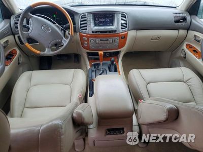 Zdjęcie 8 z 13 samochodu: 2005 LEXUS LX 470 BASE VIN:JTJHT00WX54001698 - miniatura
