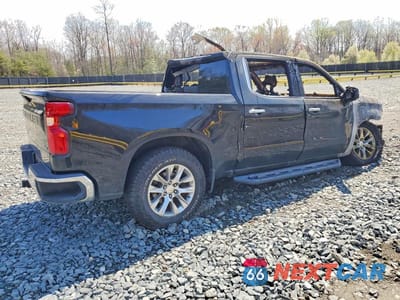 Trzecie zdjęcie samochodu z tyłu: 2021 CHEVROLET SILVERADO K1500 LTZ VIN:1GCUYGEDXMZ223016 - miniatura