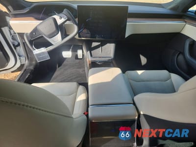 Zdjęcie 8 z 15 samochodu: 2022 TESLA MODEL S VIN:5YJSA1E50NF486253 - miniatura