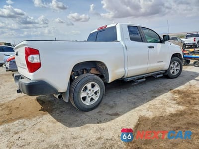 Trzecie zdjęcie samochodu z tyłu: 2019 TOYOTA TUNDRA SR5 VIN:5TFRM5F11KX141856 - miniatura